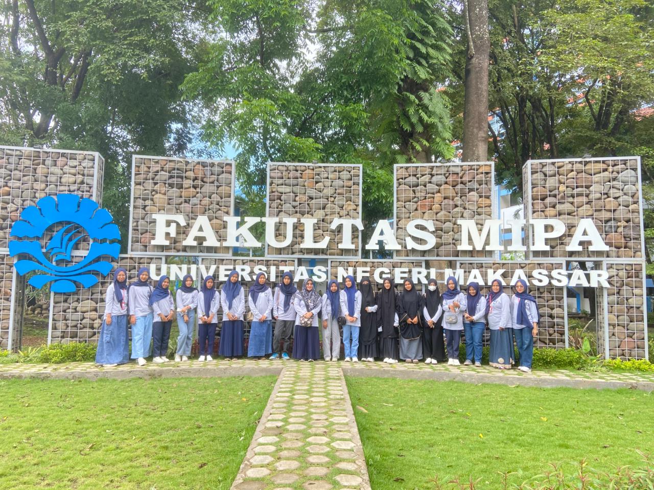 University Tour FMIPA UNM 